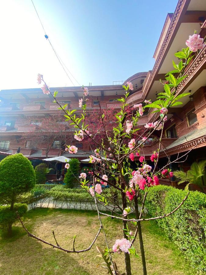 Hotel Siddhi Manakamana Катманду Екстериор снимка