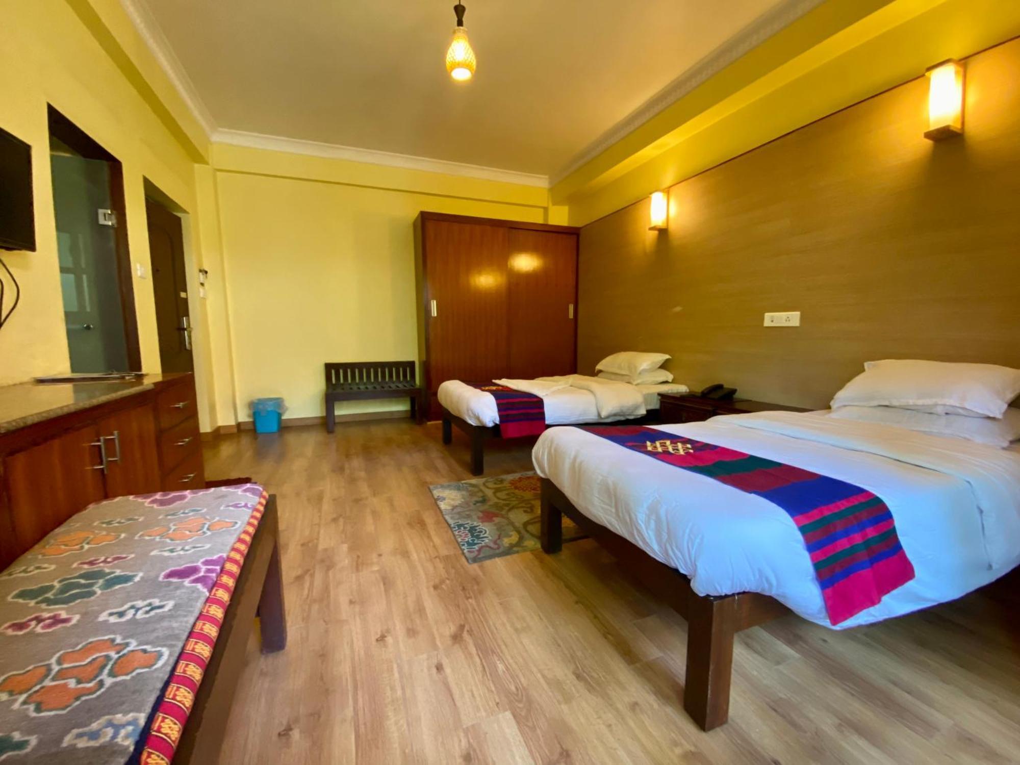 Hotel Siddhi Manakamana Катманду Екстериор снимка